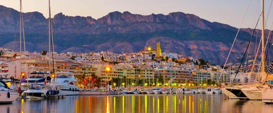 Luxurious Appartement Mediterraneo Altea Exterior photo
